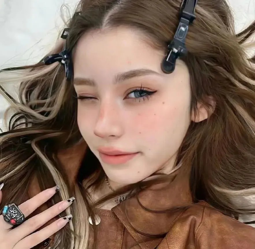 杜宾专员:粉红之死 在线观看