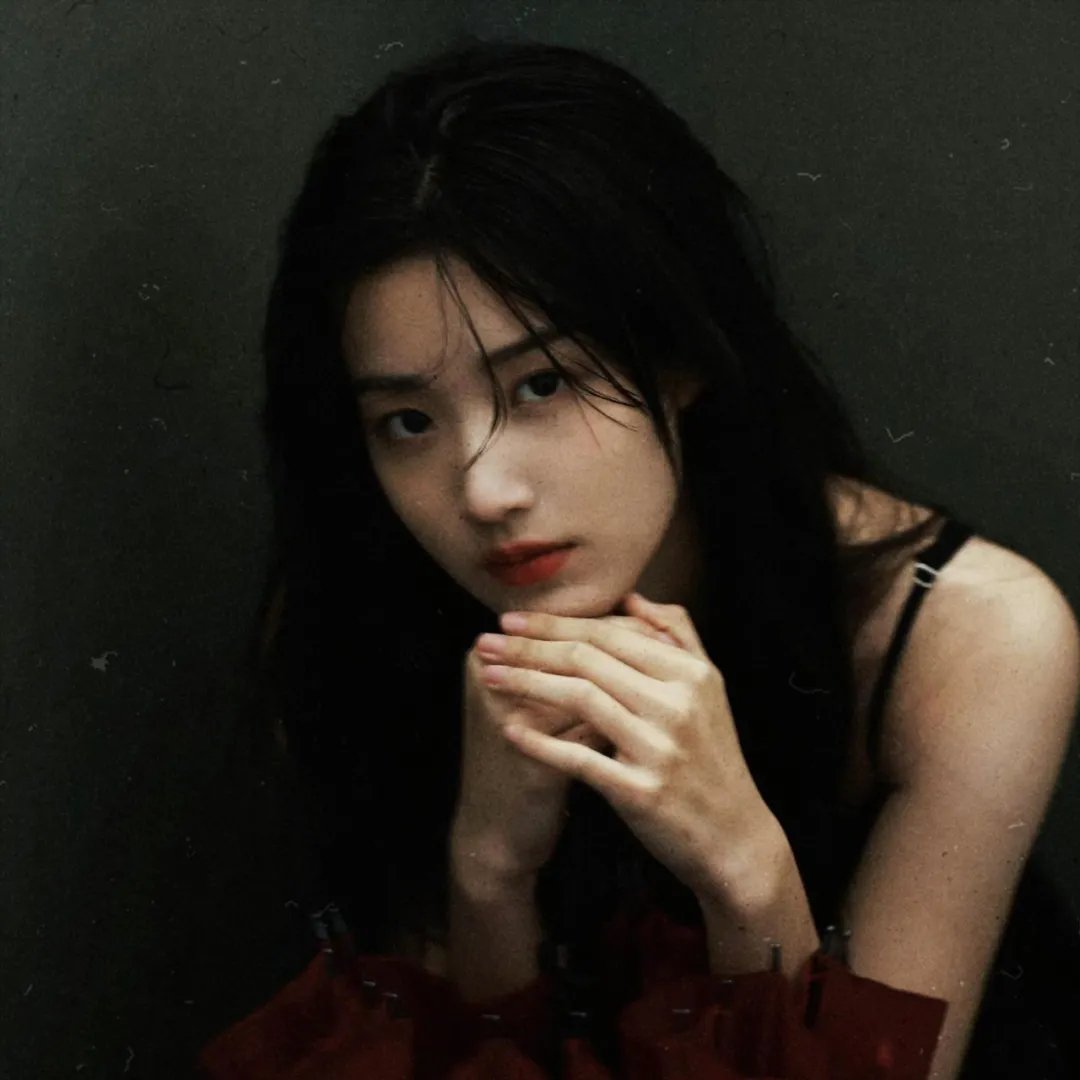 蜜丝炸弹 在线观看